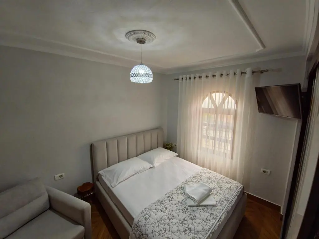 img_id_2095310.webp