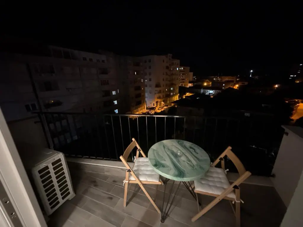 img_id_2096105.webp
