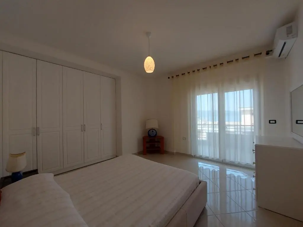 img_id_2125989.webp