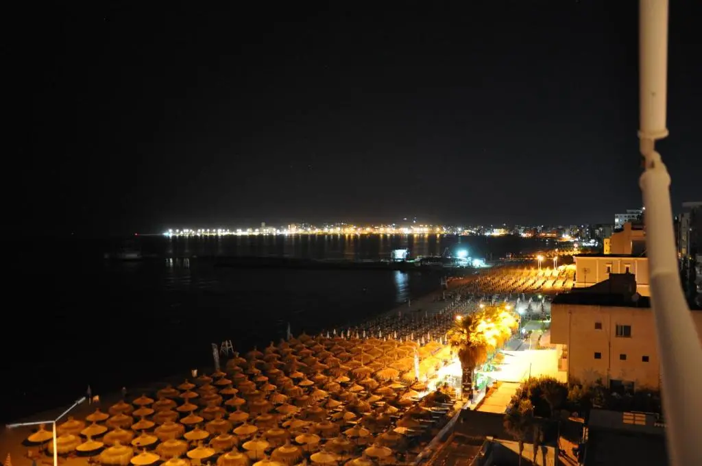 img_id_2187352.webp